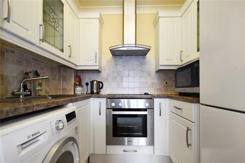 2 bedroom flat for sale, Pincott Road, Bexleyheath, DA6