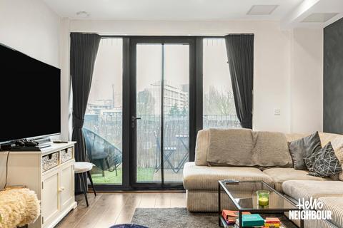 1 bedroom apartment to rent - St Paul's Way, London, E3