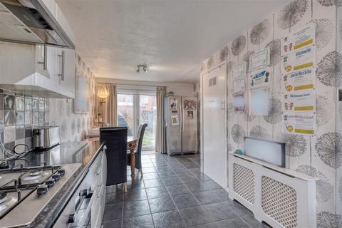 2 bedroom terraced house for sale - Exhall Close, Church Hill South, Redditch B98 9HZ
