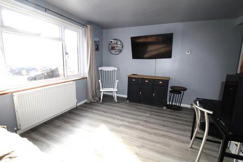 38 Merlin Road, Ipswich, IP2 0SJ