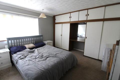 38 Merlin Road, Ipswich, IP2 0SJ