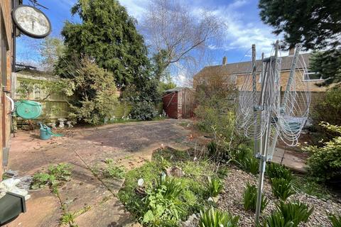 70 Cleves Way, Ashford, TN23 5DF