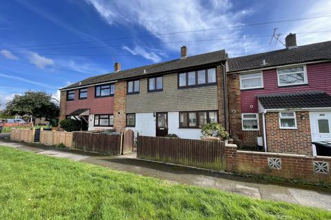 70 Cleves Way, Ashford, TN23 5DF