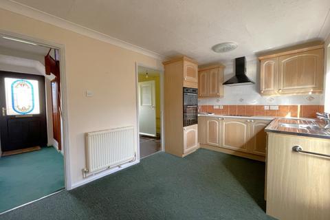 70 Cleves Way, Ashford, TN23 5DF