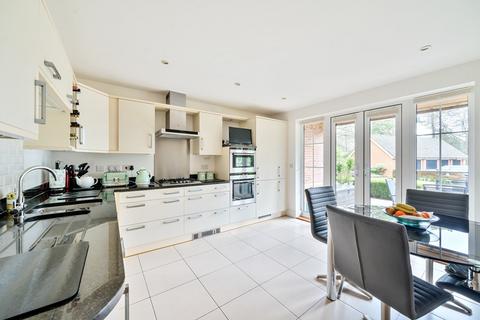 3 bedroom apartment for sale, Chilworth Drove, Chilworth, Southampton, Hampshire, SO16