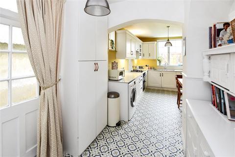 58 Oaklands Road, Bexleyheath, DA6 7AJ