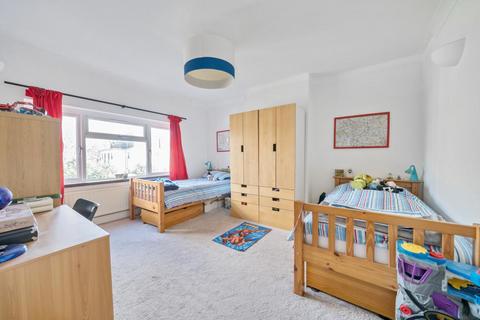 55 Avenue Road, London, SE20 7RR