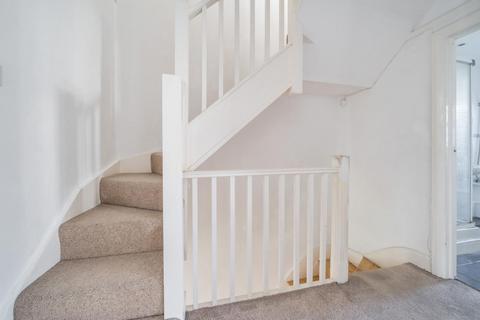 55 Avenue Road, London, SE20 7RR