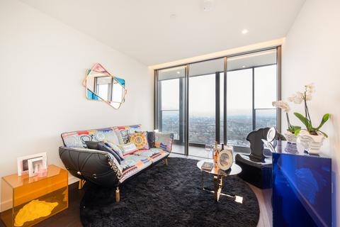 2 bedroom flat for sale, Damac Tower, London, SW8