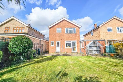 3 bedroom detached house for sale, Sorrel Walk, Romford, RM1