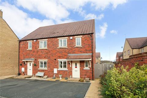 64 Lysander Way, Moreton-in-marsh, GL56 0GF