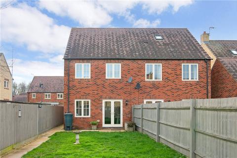 64 Lysander Way, Moreton-in-marsh, GL56 0GF