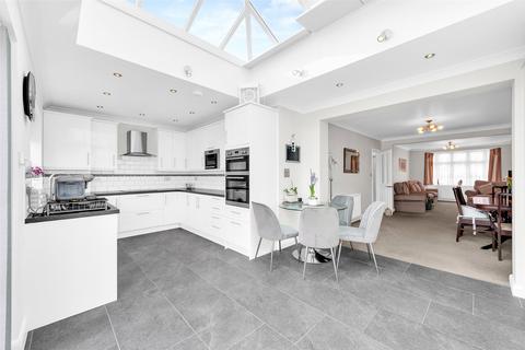 197 Rydal Drive, Bexleyheath, DA7 5DR