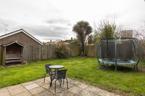 3 bedroom semi-detached house for sale, Heron Road, Suffolk IP17