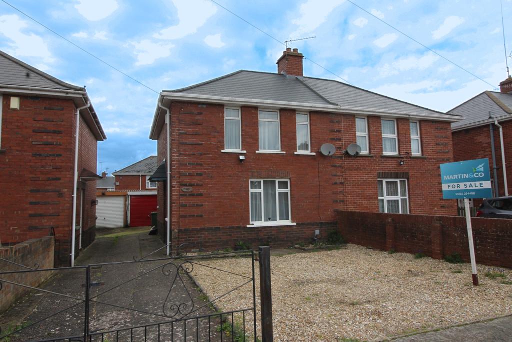 Hawthorn Road, Exeter 3 bed semidetached house for sale £265,000