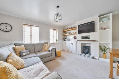 12 Scawen Close, Carshalton, SM5 2TZ