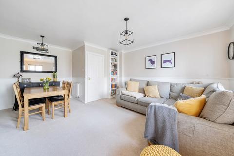 12 Scawen Close, Carshalton, SM5 2TZ