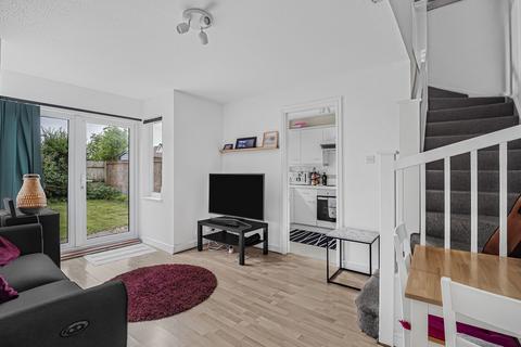 1 bedroom end of terrace house for sale, Howe Drive, Caterham