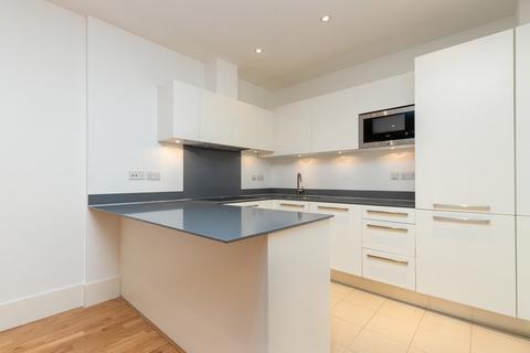 2 bedroom apartment to rent, Ensign House, Battersea Reach