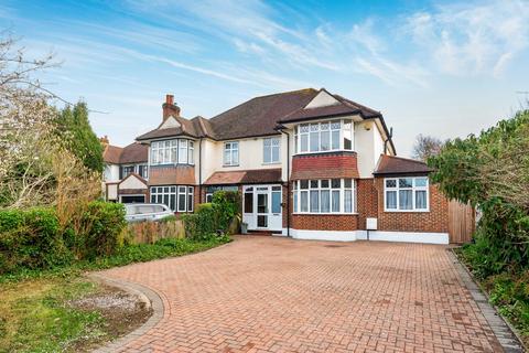 4 bedroom semi-detached house for sale, Foresters Drive, Wallington