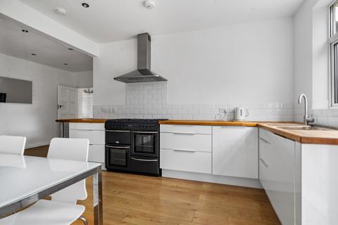 236 Foresters Drive, Wallington, SM6 9LE