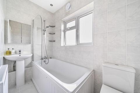 41 Rutland Walk, London, SE6 4LG