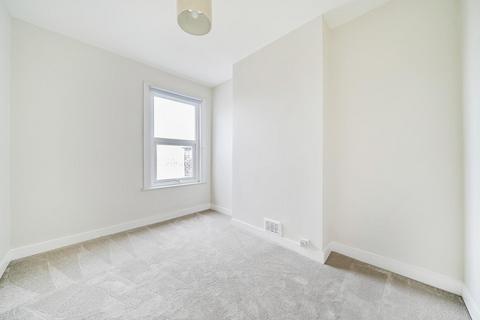 41 Rutland Walk, London, SE6 4LG