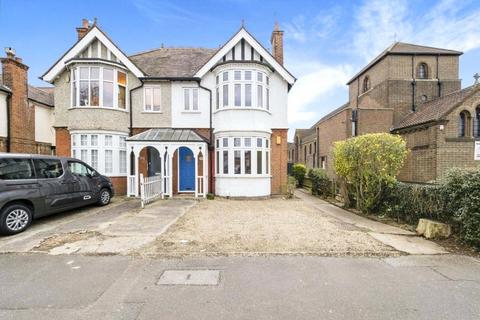 145 Mawney Road, Romford, RM7 7BH