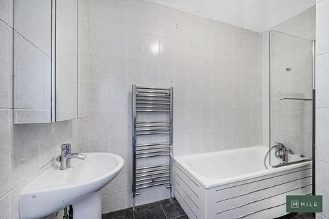 169b Bathurst Gardens, London, NW10 5JJ