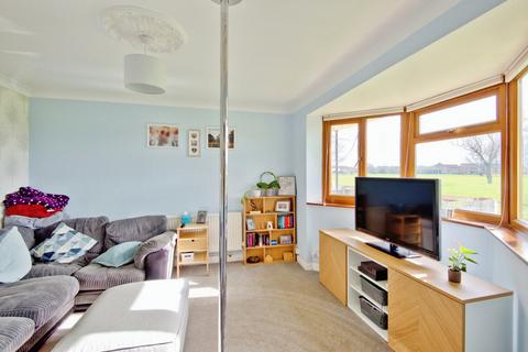 31 Chaingate Avenue, Southend-on-sea, SS2 4SW