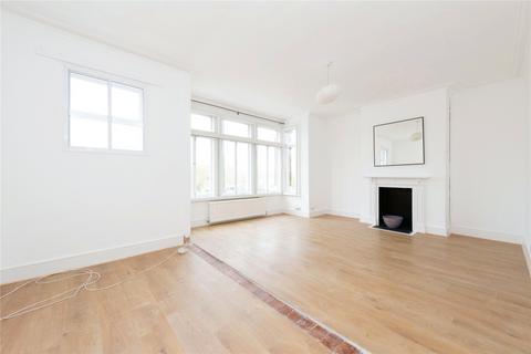 82b Cross Deep, Twickenham, TW1 4RB