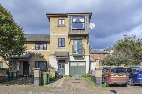 3 bedroom house for sale - Badminton Mews, Silvertown, London, E16