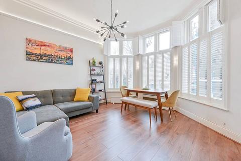 2 bedroom flat for sale, Hamilton Road, Ealing, London, W5