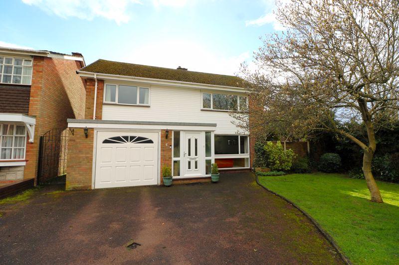 Ravensdale Close, Walsall 4 bed detached house for sale £420,000