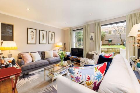 3 bedroom maisonette for sale, Percy Road W12