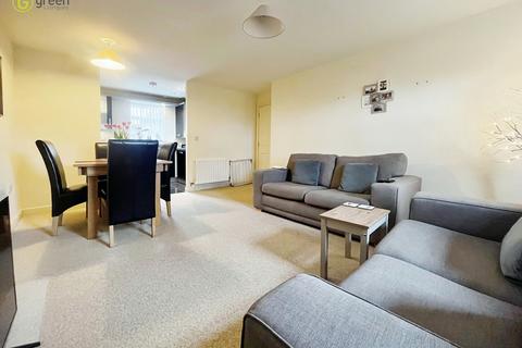 2 bedroom apartment for sale, Horseshoe Crescent, Birmingham B43