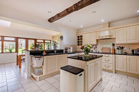 3 bedroom semi-detached house for sale, Ridley Wood, Wrexham