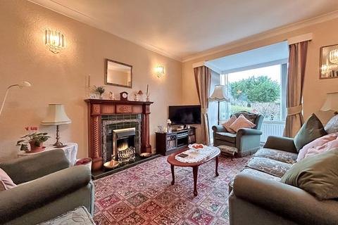 3 bedroom detached house for sale, Woden Road East, Wednesbury