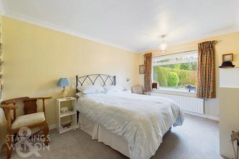 4 bedroom detached bungalow for sale, The Street, Brundall, Norwich