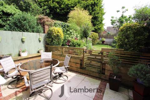 8 Brockhill Lane, Redditch, B97 6QX