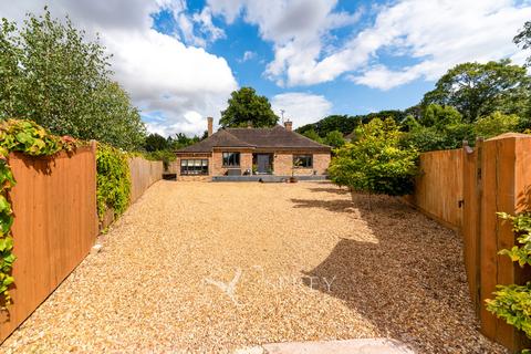 3 bedroom detached bungalow for sale, Stamford Road, South Luffenham LE15