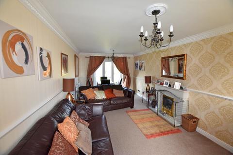4 bedroom detached house for sale, Ivy Bank Court, Scarborough YO13
