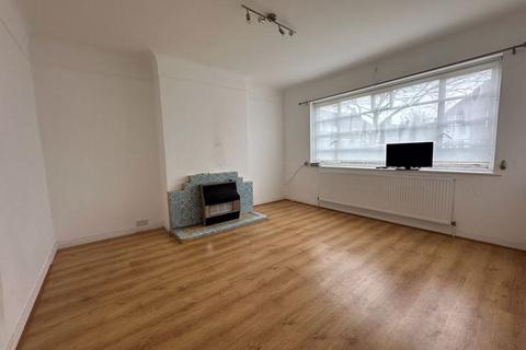 2 bedroom apartment for sale, Ossulton Way, Hampstead Garden Suburb, N2