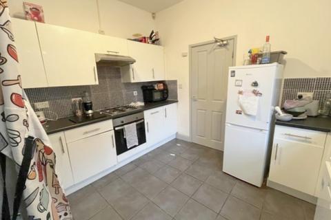 7 bedroom terraced house to rent, Lenton Nottingham NG7