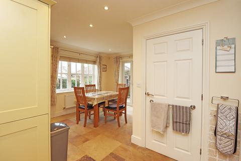 3 The Drift, Capel St Mary, Ipswich, IP9 2DU