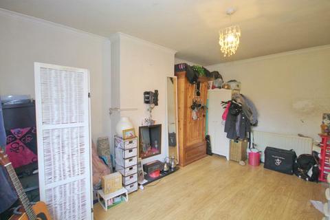 47 Ferrymead Gardens, Greenford, UB6 9NF
