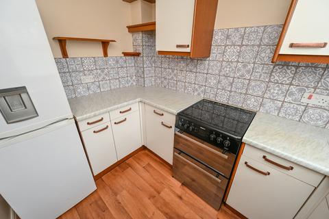 69 Blake Close, Cannock, WS11 5UB