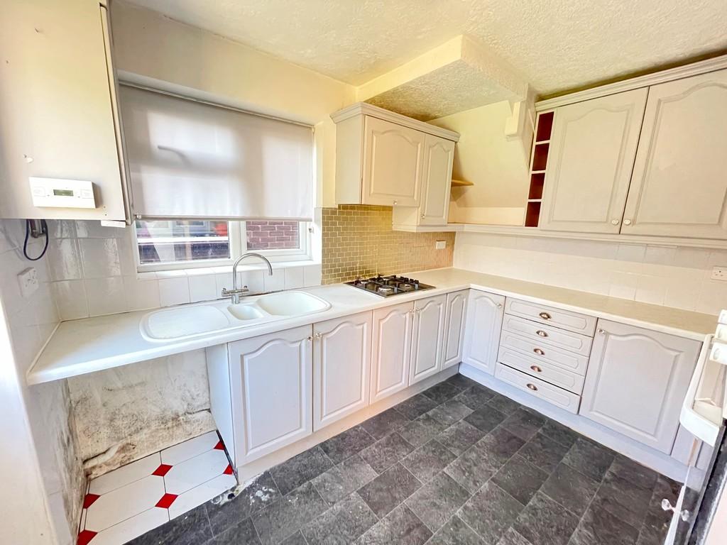 36 Barnsite Gardens Kitchen