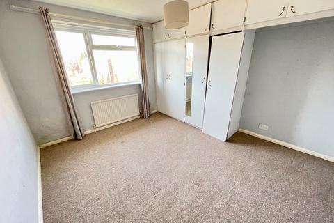 36 Barnsite Gardens, Rustington, Littlehampton, BN16 3QJ