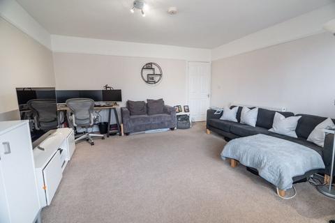 2 bedroom apartment for sale, Christchurch Road, Bournemouth BH7